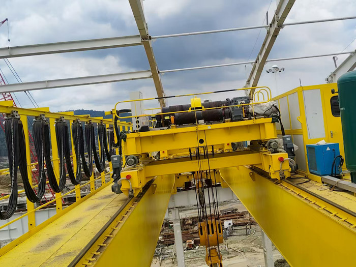 双梁桥式起重机