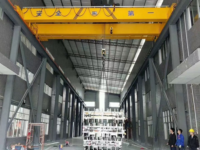 双梁桥式起重机