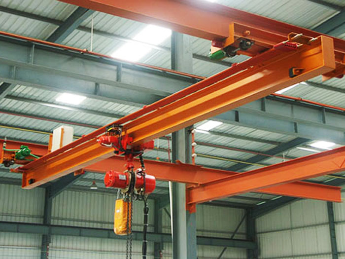 悬挂式起重机
