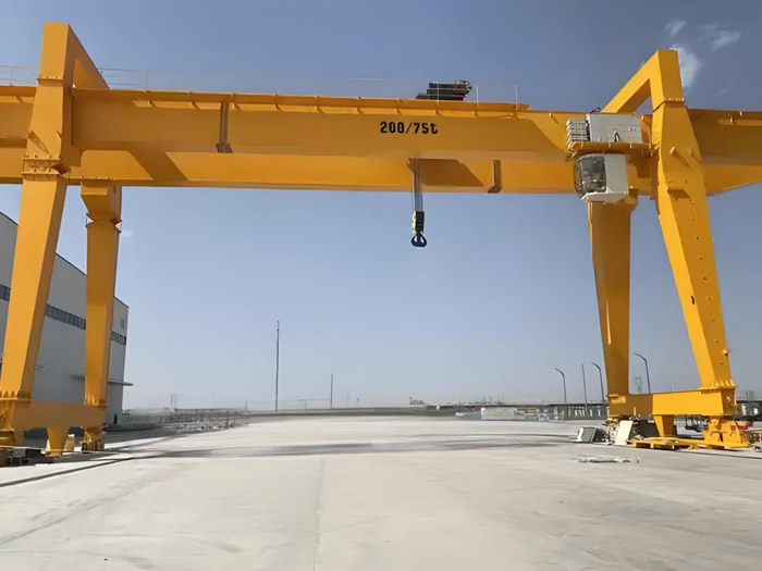 双主梁门式起重机