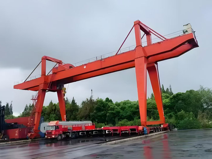 双主梁门式起重机