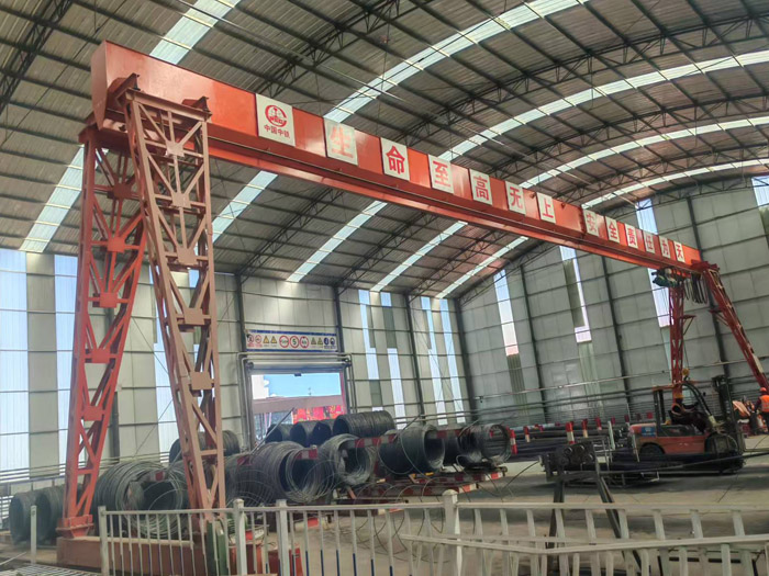 单梁门式起重机